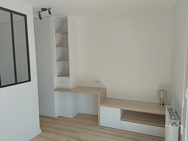 dressing-sur-mesure-bois-chambre-janze