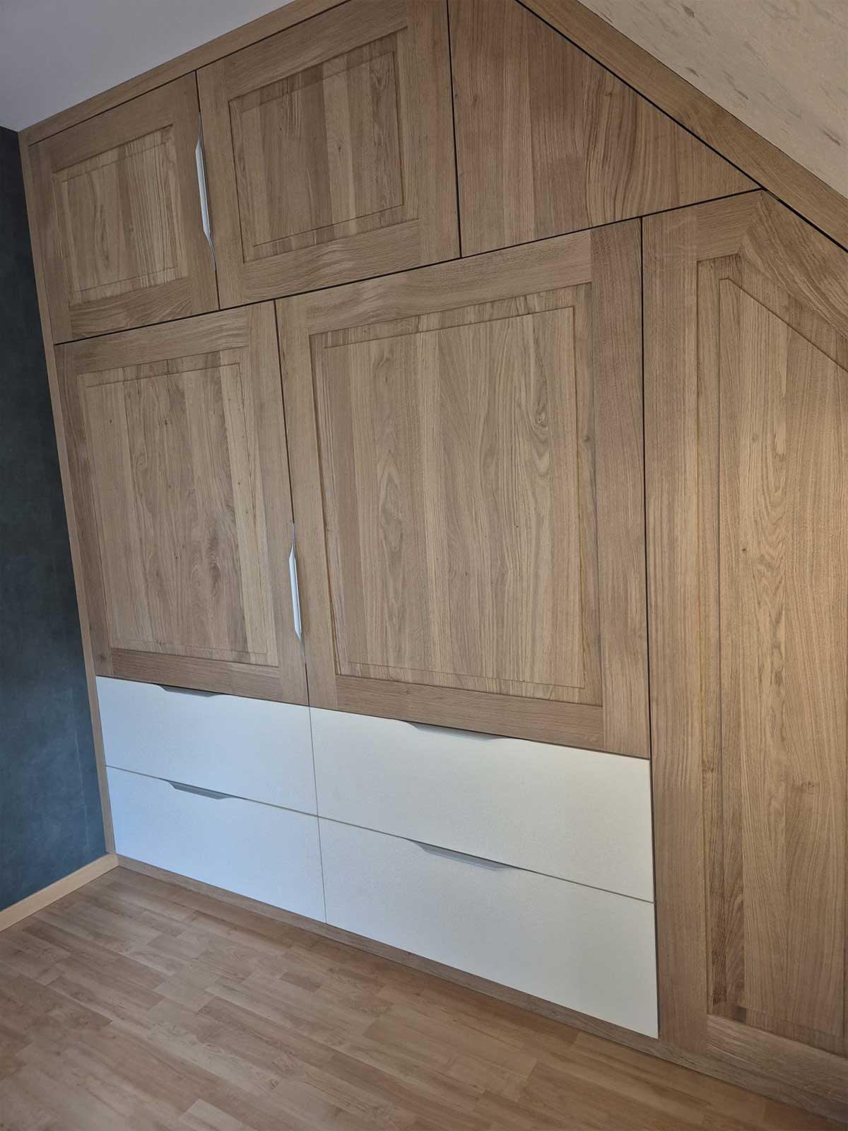 porte-dressing-sur-mesure-mansarde-bois